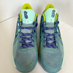 Boys Nike Kyrie basketball shoes